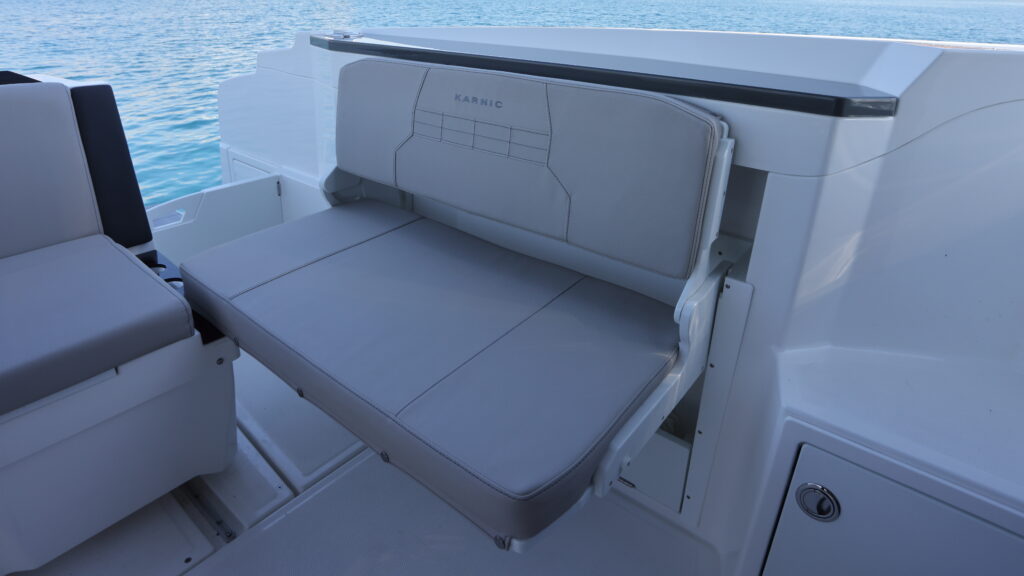 Exterior_50
