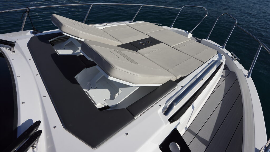 Exterior_90