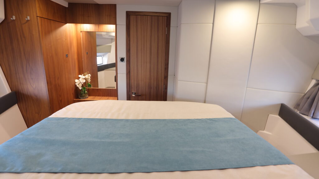 Interior_Cabins_20