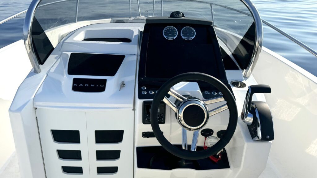 SL741_Exterior_070