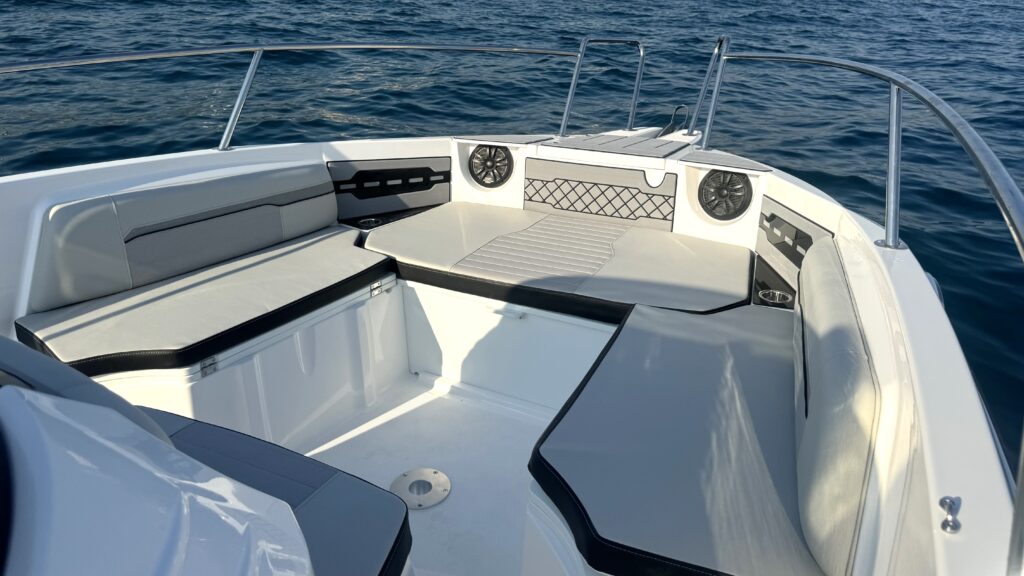 SL741_Exterior_080