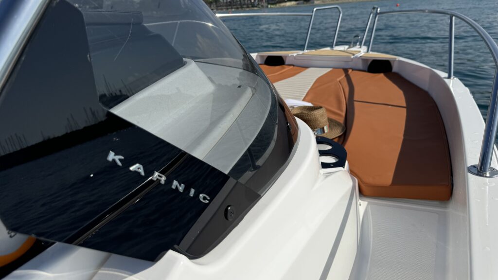 SL742_Exterior_080